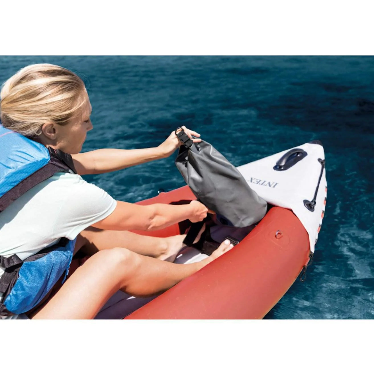 2 Person Vinyl Inflatable Kayak with Aluminum Oars