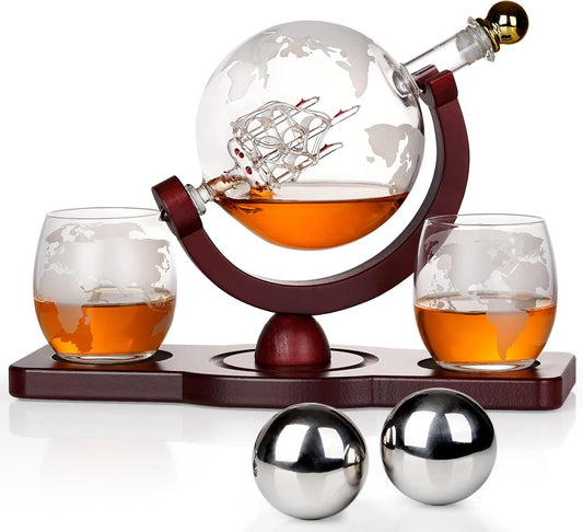 Wooden whisky set, featuring antique ship design, suitable as a gift of bourbon whisky for men. 1000 ml set of drinking utensils, including 4 spherical wine glasses. It is a gift for his Christmas, anniversary or birthday, and also a gift for his hus